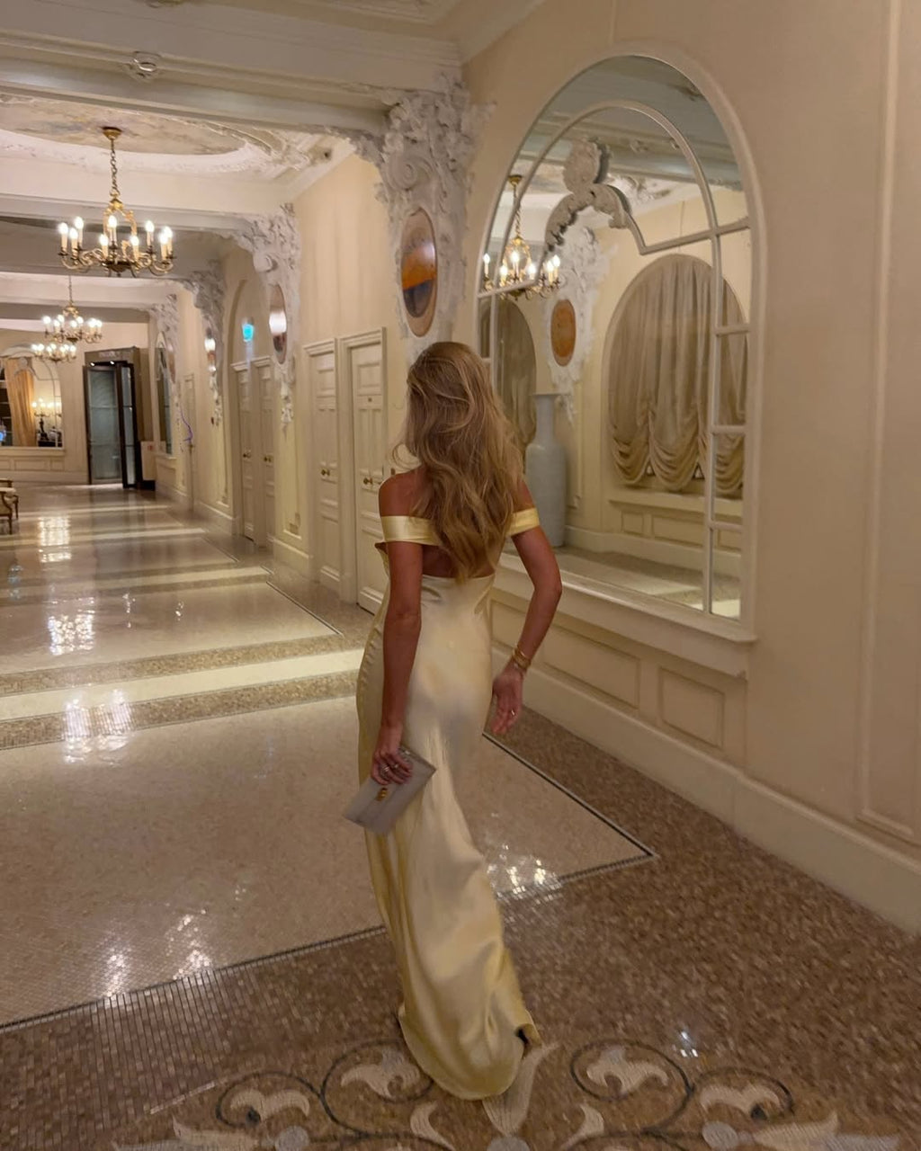 Alicia | Women's Satin Maxi Dress with Open Back Design | Elegant Evening Gown for Unforgettable Occasions