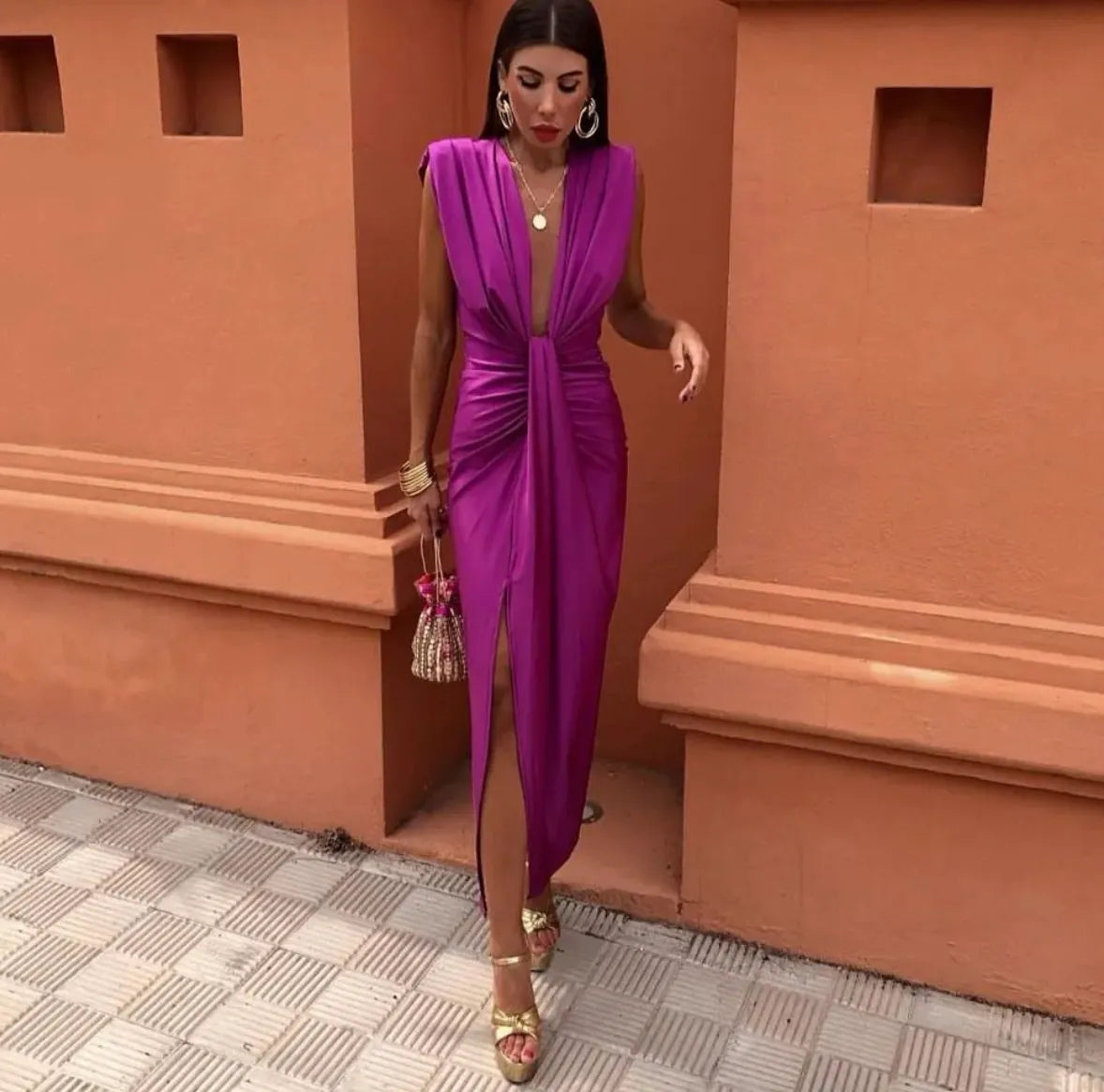 Sleeveless Classic Midi Dress | Casual