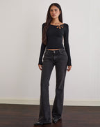 Women's Long Sleeve Bodycon Top with Crew Neckline in Black for Everyday Wear