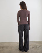 Women's Jersey Long Sleeve Top Flattering Fit for Everyday Wear