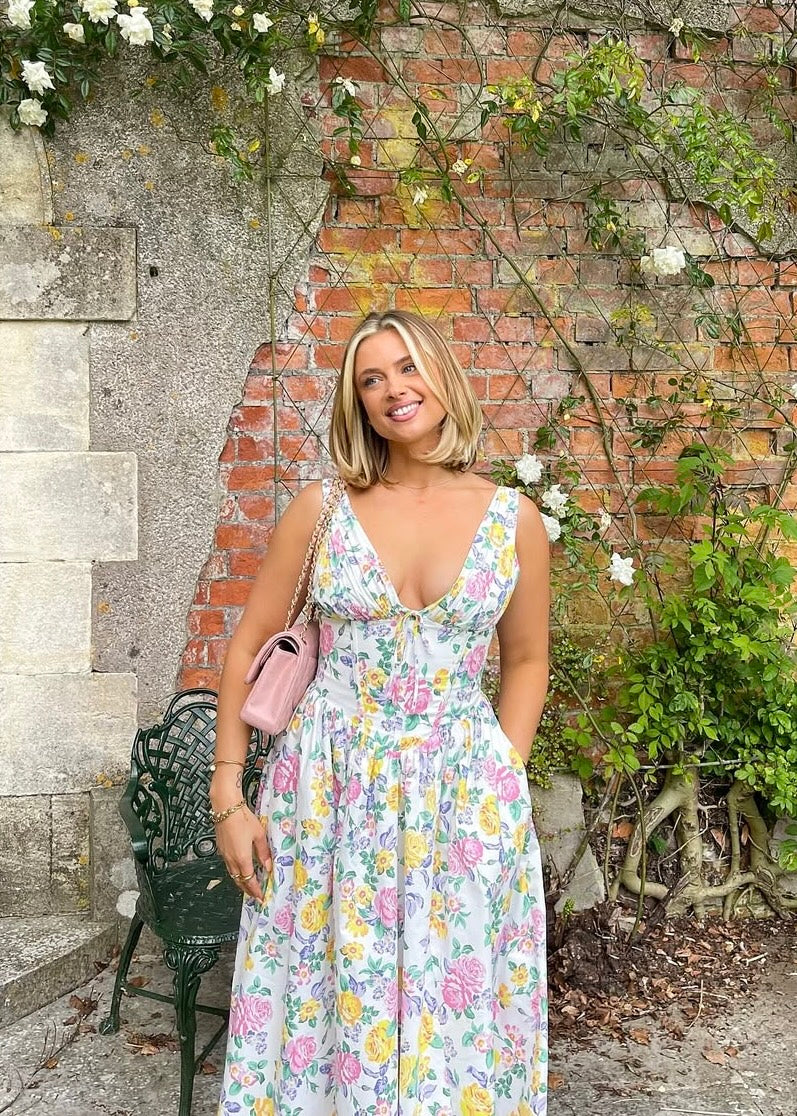 Classic Summer Dress | Flowing Silhouette