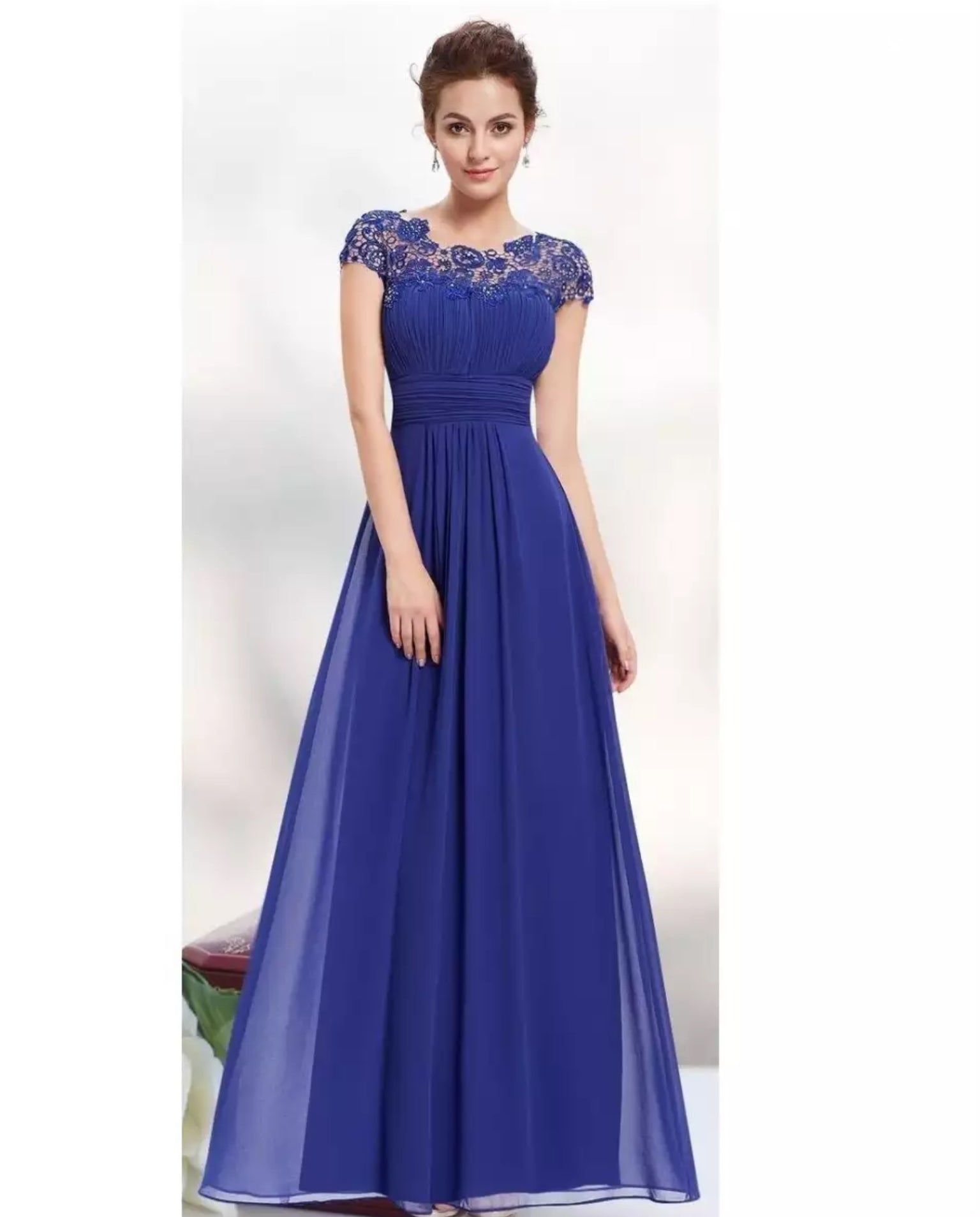Sleeveless Clean-Cut Dress | Formal Style