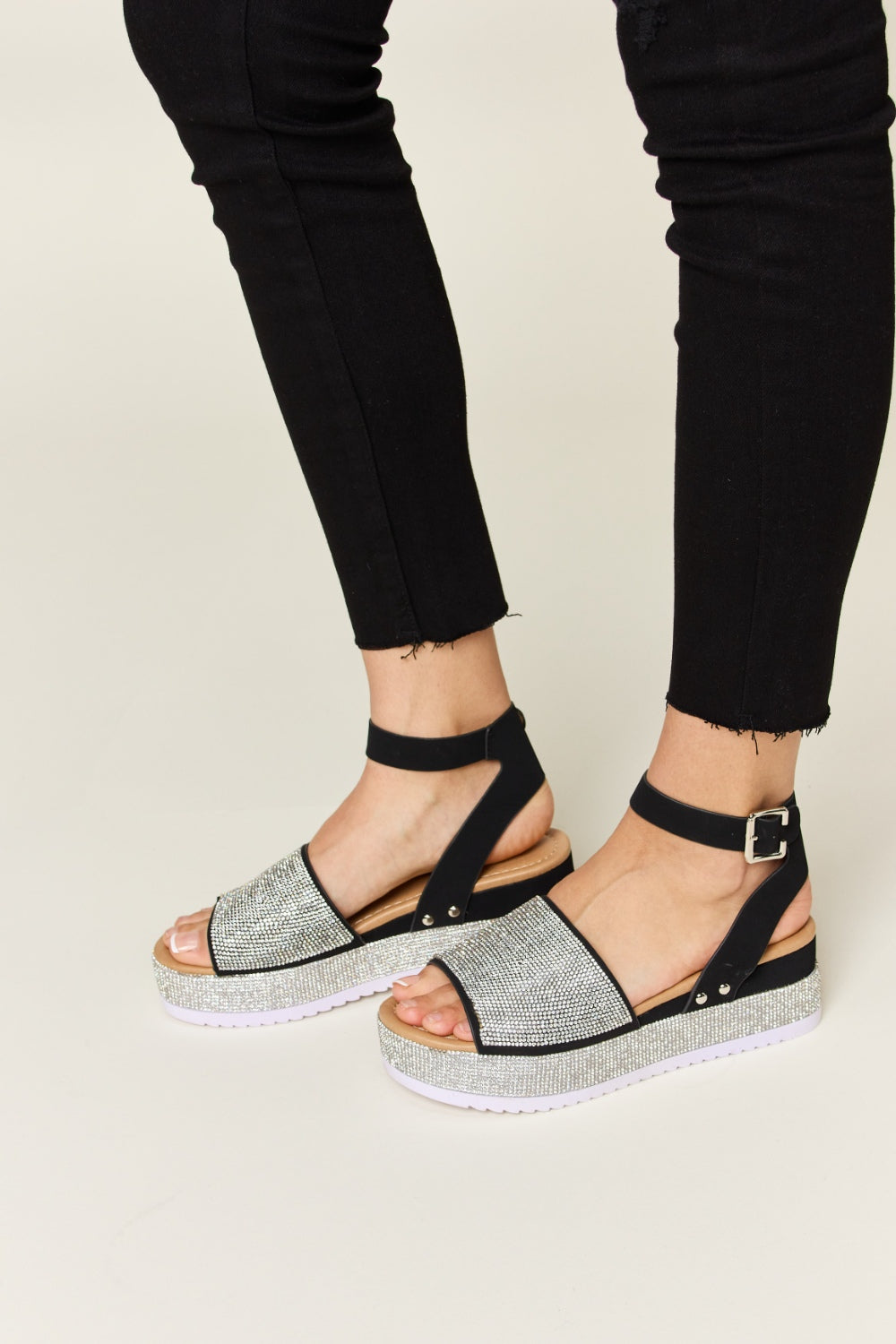 Women's Strappy Flat Sandals with Cushioned Sole for All-Day Comfort