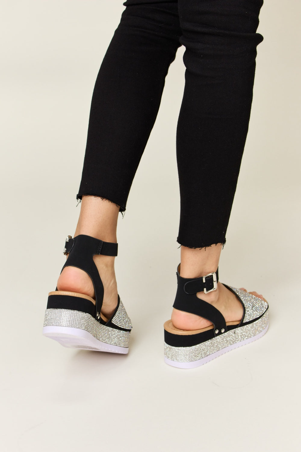 Women's Strappy Flat Sandals with Cushioned Sole for All-Day Comfort