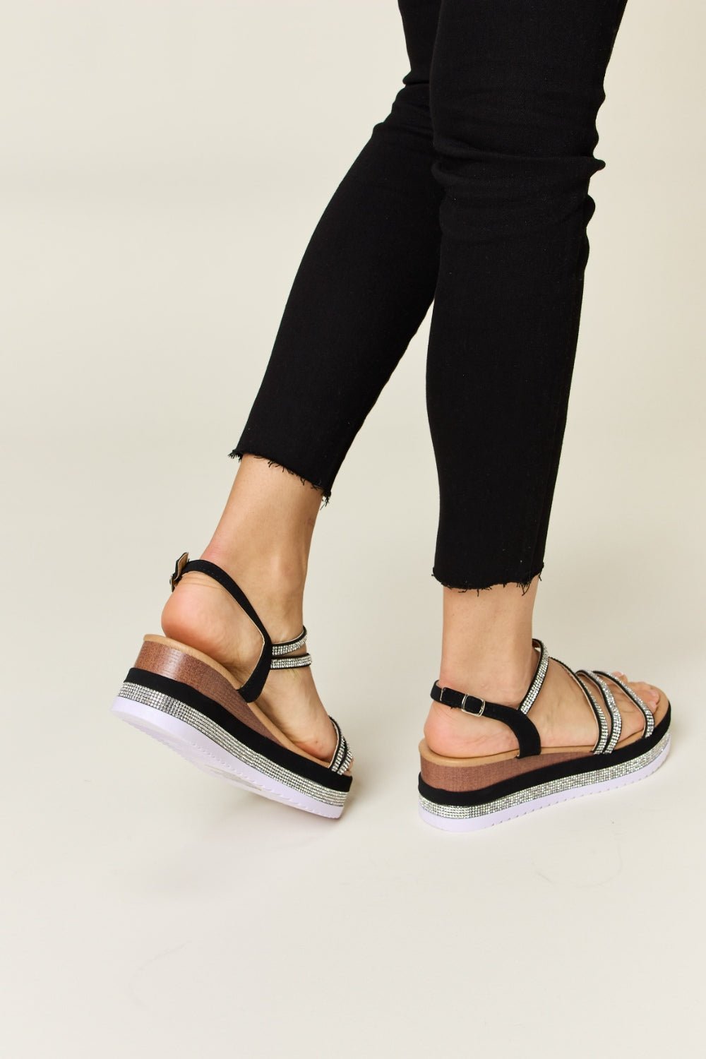 Women's Strappy Flat Sandals with Cushioned Sole for All-Day Comfort