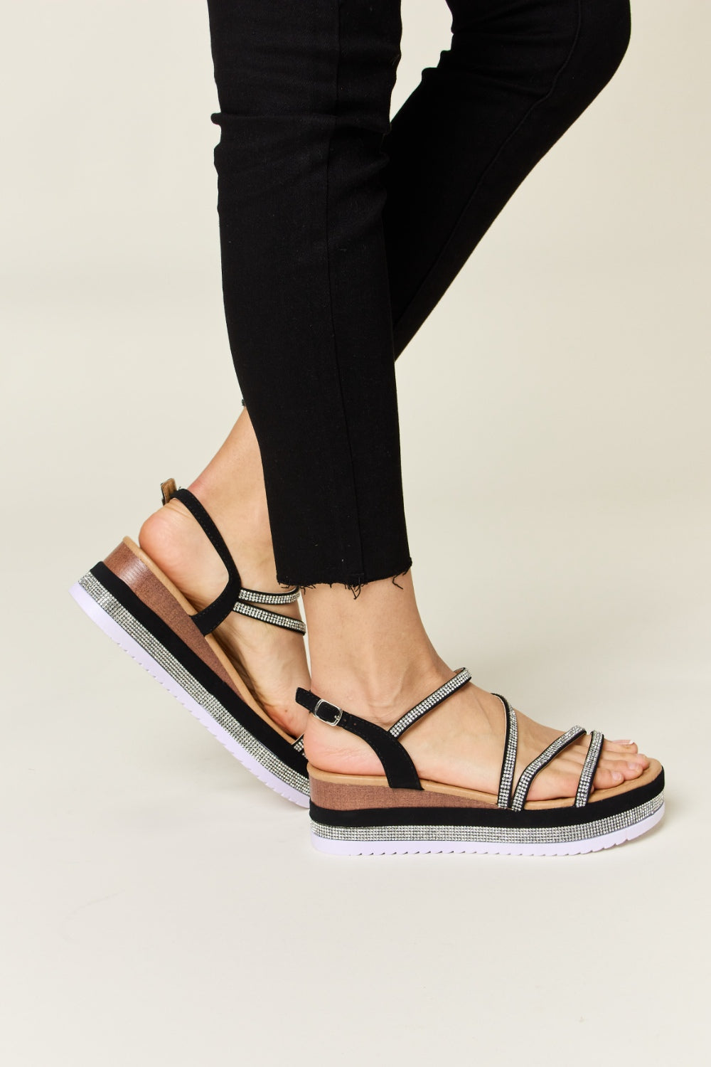 Women's Strappy Flat Sandals with Cushioned Sole for All-Day Comfort
