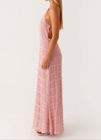 Sleeveless Elegant Maxi Dress for everyday styling