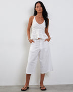Women's Halterneck Top in Whit Flattering Fit for Everyday Wear