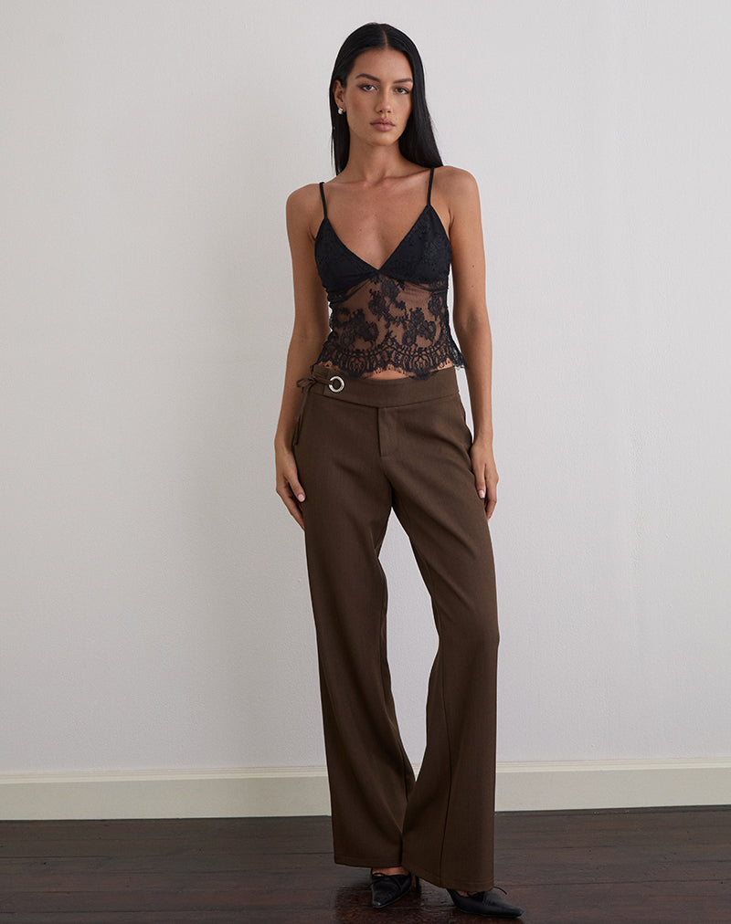 Women's Lace Cami Slim Top with V-Neckline in Black for Everyday Wear