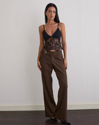 Women's Lace Cami Slim Top with V-Neckline in Black for Everyday Wear