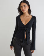 Women's Long Sleeve Top with V-Neckline in Black for Everyday Wear