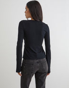 Women's Long Sleeve Top with V-Neckline in Black for Everyday Wear