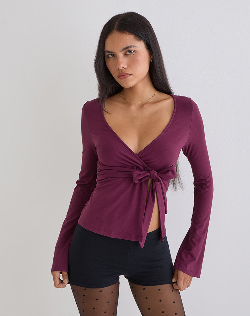 Women's Long Sleeve Top with V-Neckline in Purple for Everyday Wear
