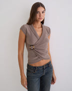 Women's Knit Fashion Top with V-Neckline for Everyday Wear