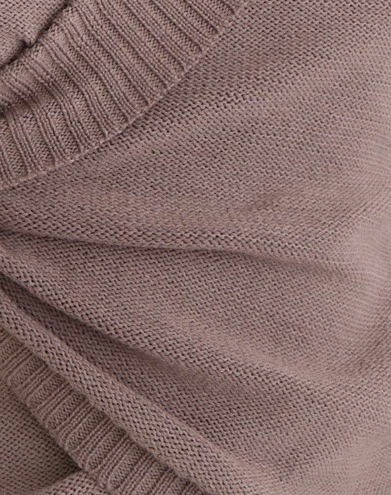 Women's Knit Fashion Top with V-Neckline for Everyday Wear