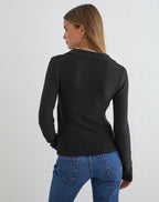Women's Knit Long Sleeve Top with V-Neckline in Black for Everyday Wear