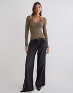 Women's Knit Halterneck Top Flattering Fit for Everyday Wear