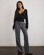 Women's Knit Long Sleeve Top with V-Neckline in Black for Everyday Wear