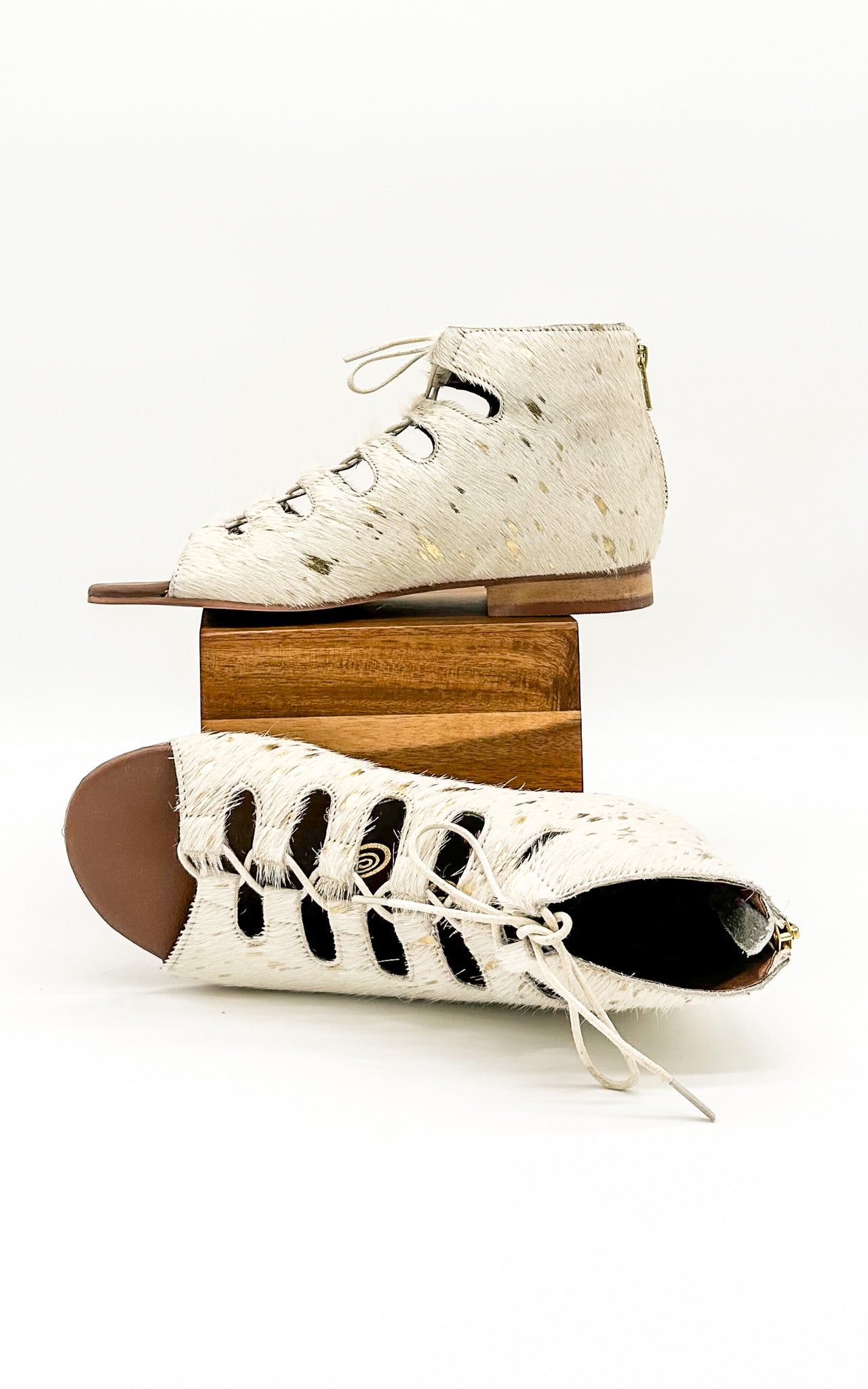Women's Lace Heeled Evening Sandals in Gold with Cushioned Sole for All-Day Comfort