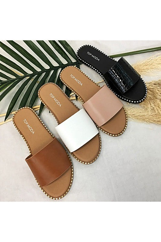 Women's Slip-On Slide Sandals in Black with Cushioned Sole for All-Day Comfort