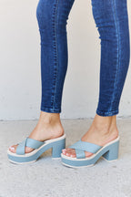 Women's Open-Toe Mule Sandals in Blue with Cushioned Sole for All-Day Comfort